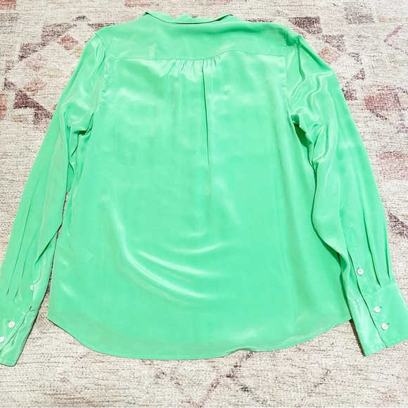 NWT J Crew 100% Silk Green Long Sleeve Button Down Blouse Size 10 - Picture 13 of 14